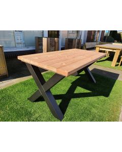 Tuintafel met stalen Matrix-poot